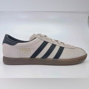 adidas Stadt Suede Sneakers in Beige with Black Stripes